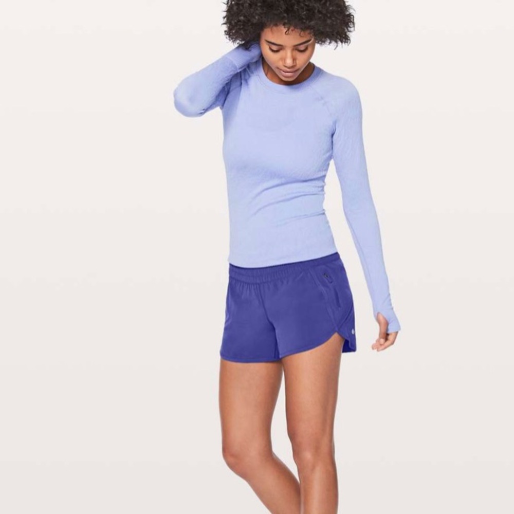 Lululemon Tracker V Short EUC 6 Stony Grape 4”